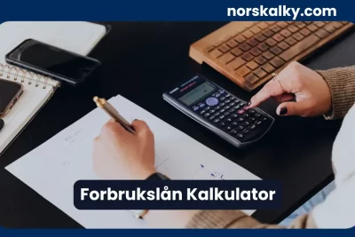 Person som bruker kalkulator og notater for å beregne kostnader med et forbrukslån
